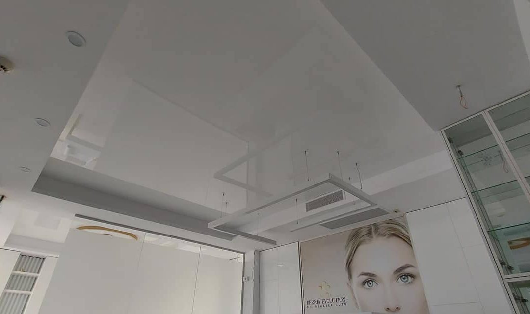 Montaj tavan extensibil la Derma Evolution din Rm.Valcea